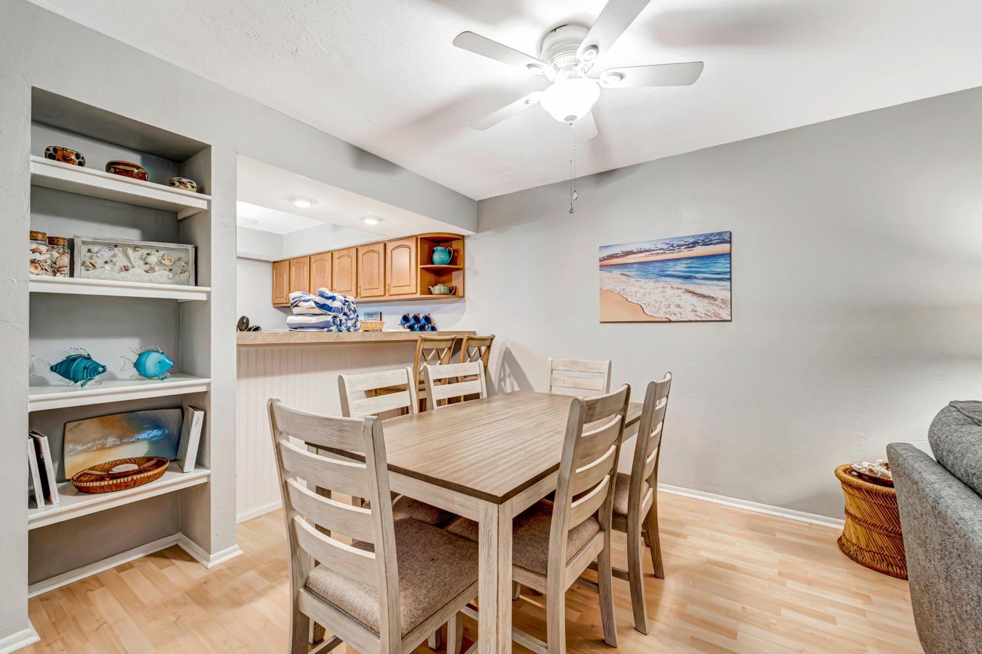 Runaway Bay Condos Bradenton Beach Room photo